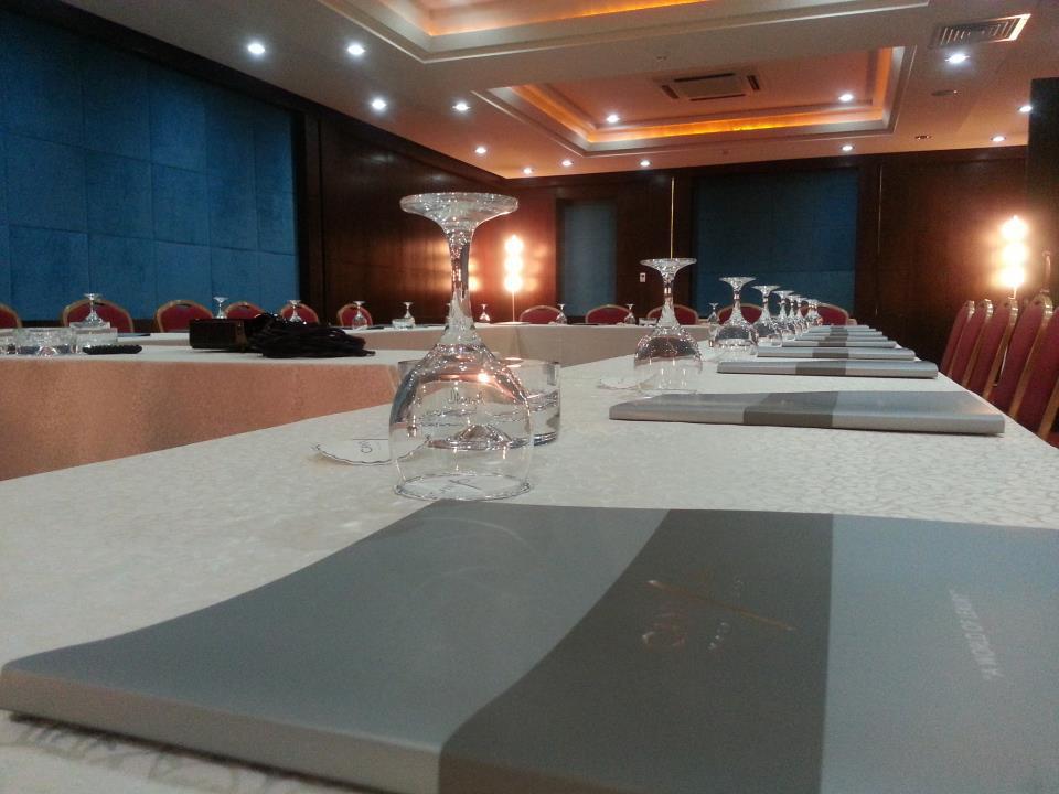 Canyon Hotel Erbil Exteriör bild