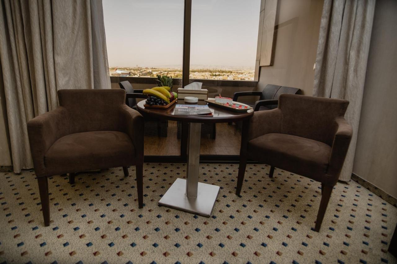 Canyon Hotel Erbil Exteriör bild