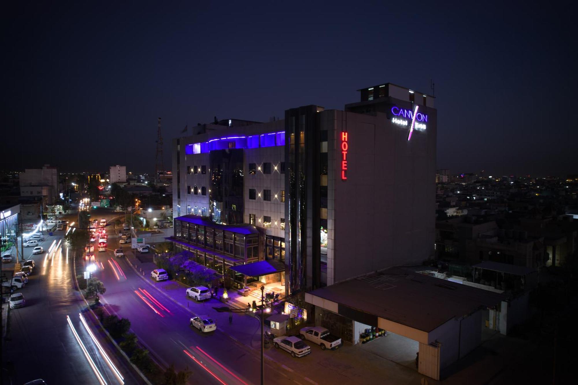 Canyon Hotel Erbil Exteriör bild